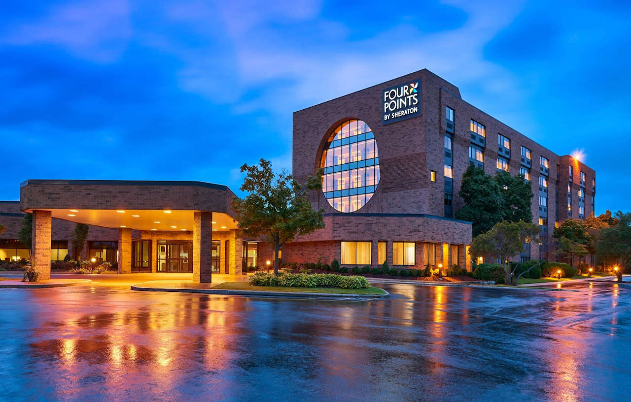Four Points By Sheraton Milwaukee North Shore Brown Deer Екстериор снимка